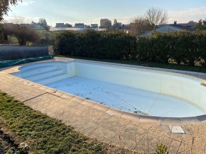 Travaux de rénovation de piscine traditionnelle Près de Montbrison