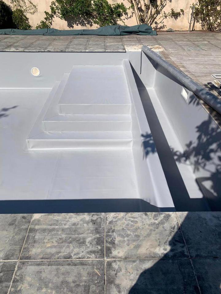 Entreprise étanchéité piscine Près de Montbrison