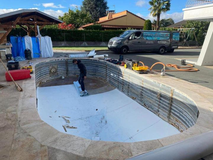 Entreprise étanchéité piscine Près de Montbrison