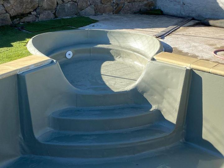 Entreprise étanchéité piscine Près de Montbrison