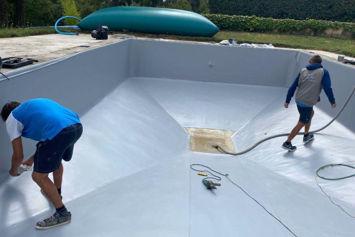 Entreprise étanchéité piscine Près de Montbrison